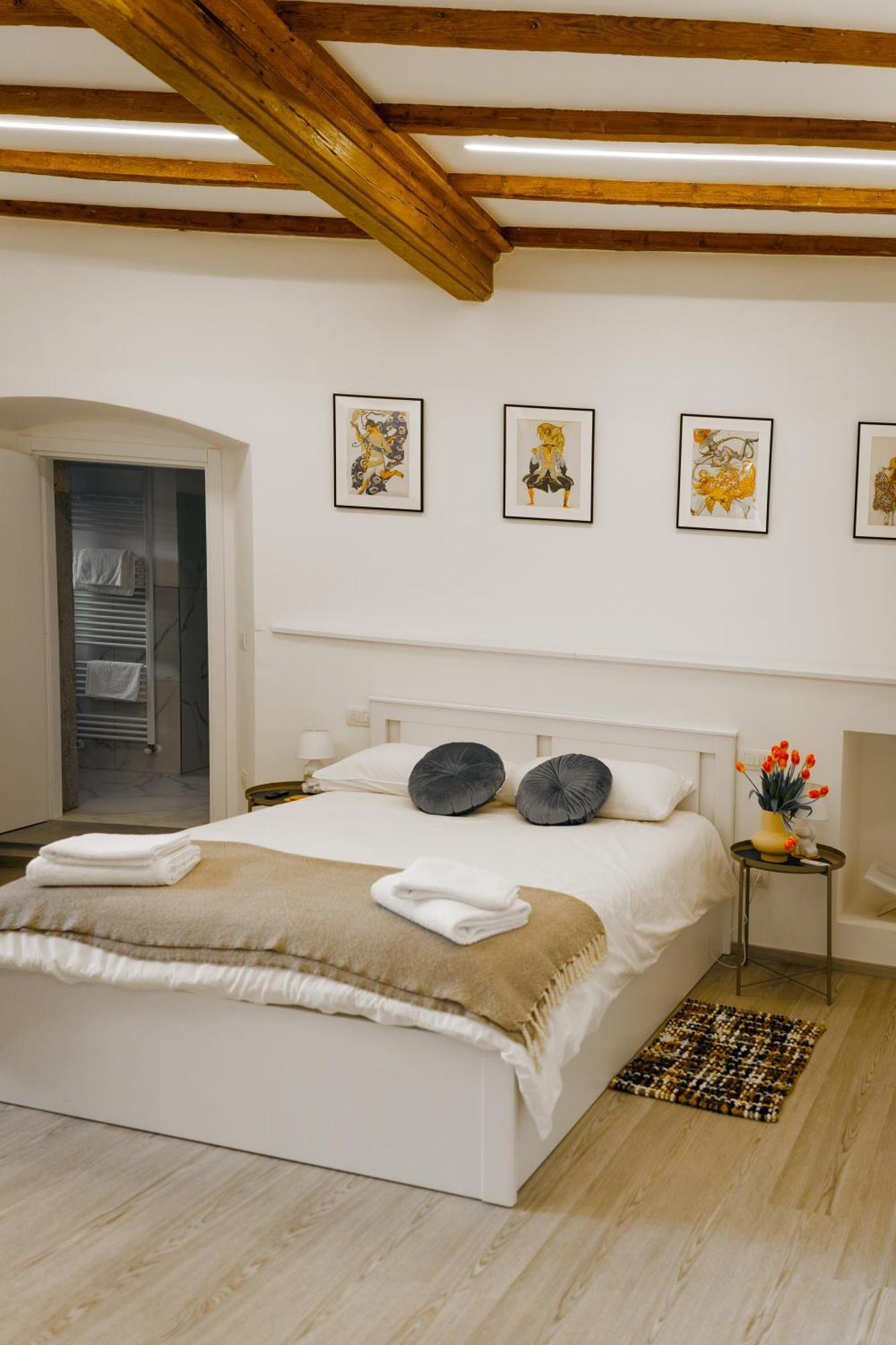Belvedere 237B Lakeview Luxury Apartment Ghiffa Dış mekan fotoğraf